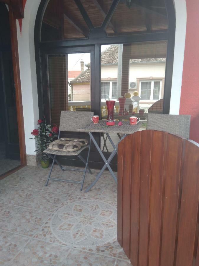 Apartments Barocco Golubac Exterior foto
