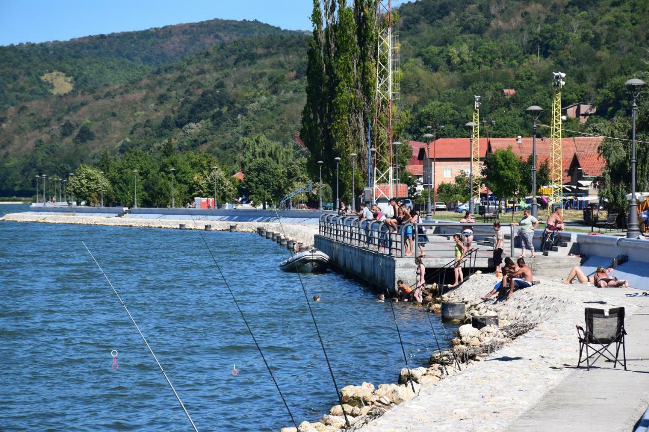 Apartments Barocco Golubac Exterior foto